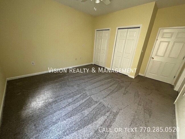 Building Photo - 123 Kaiser St