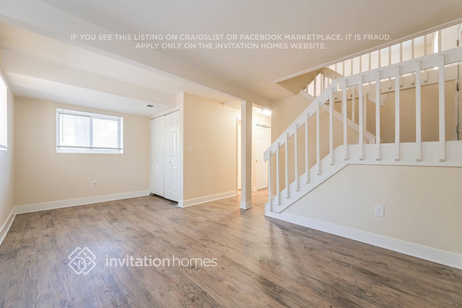 Building Photo - 19074 E Mansfield Dr