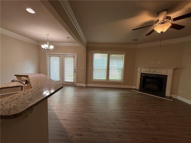 Building Photo - 1045 Township Cir