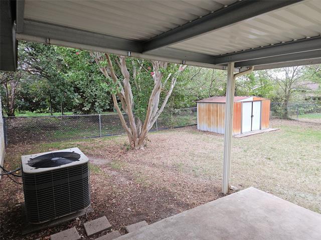 Building Photo - 6908 Sunflower Cir N