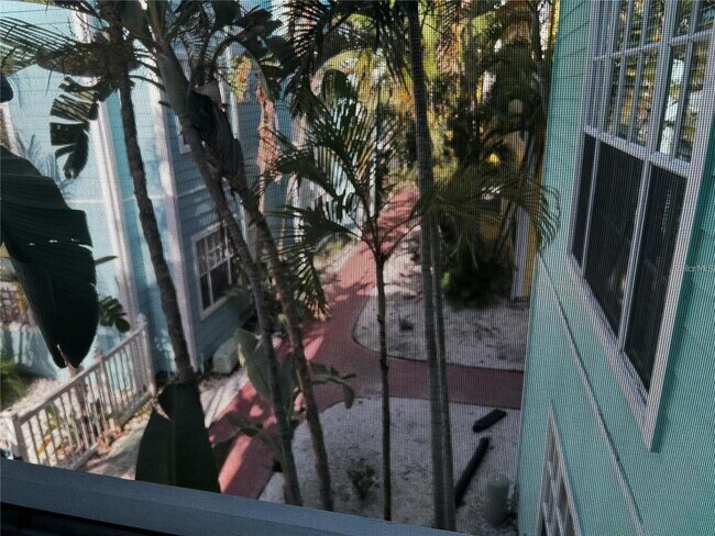 Building Photo - 3002 W Cleveland St