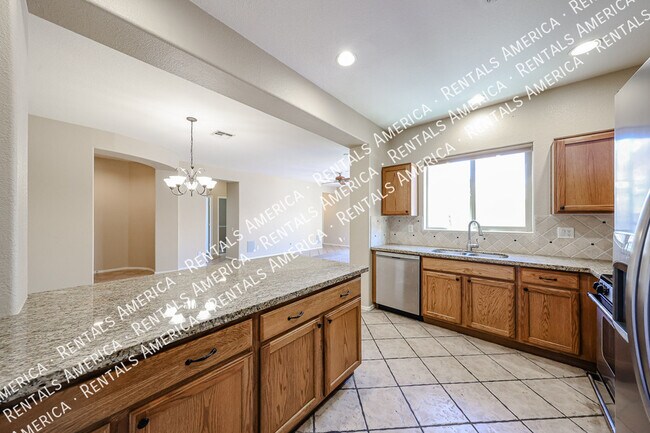 Building Photo - 869 E Waterview Pl