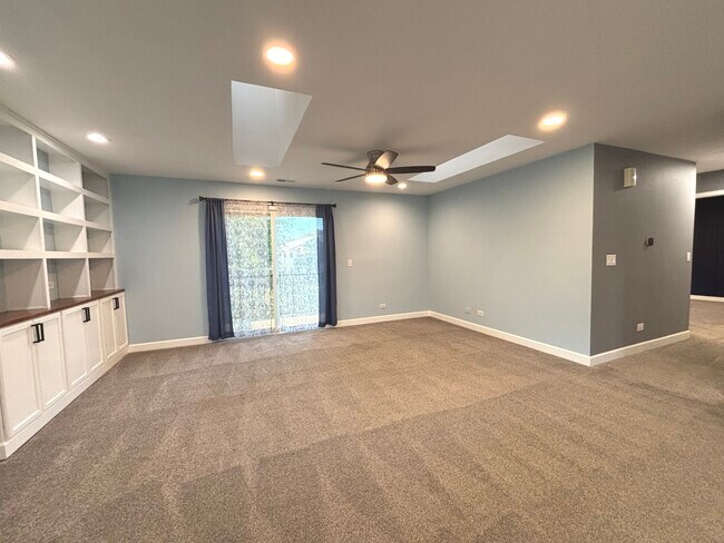 Building Photo - 2114 Southwind Cir