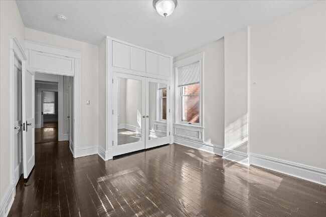 Building Photo - 6114 Waterman Blvd