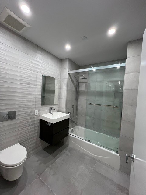 Building Photo - 244 Water St