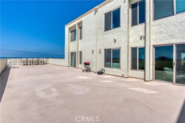 Building Photo - 711 Pacific Coast Hwy
