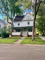 Building Photo - 1405 W Barker Ave