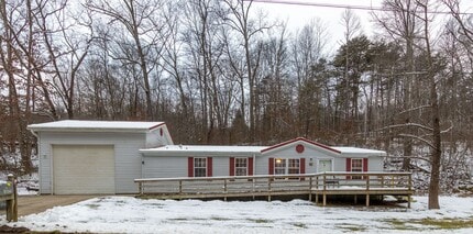 Building Photo - Hocking Hills Home For Rent