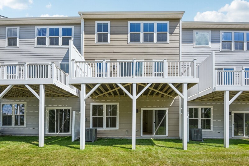 Building Photo - 9636 Killenney Pl