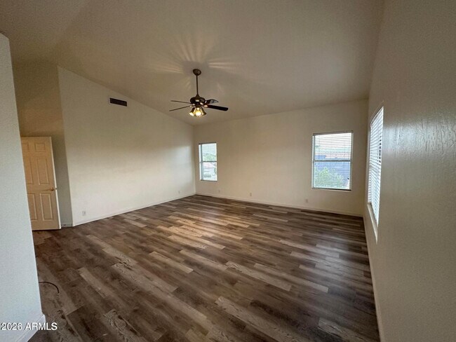 Building Photo - 3169 E Desert Flower Ln