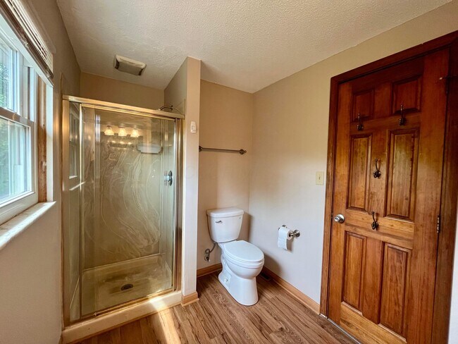 Building Photo - 2775 Amana Ct
