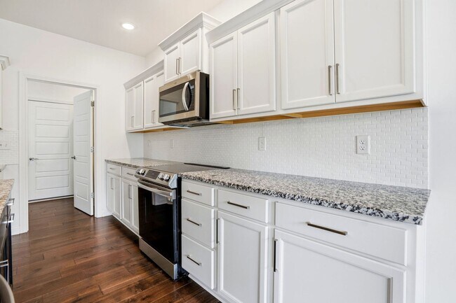 Building Photo - 2035 Prestwick Pl