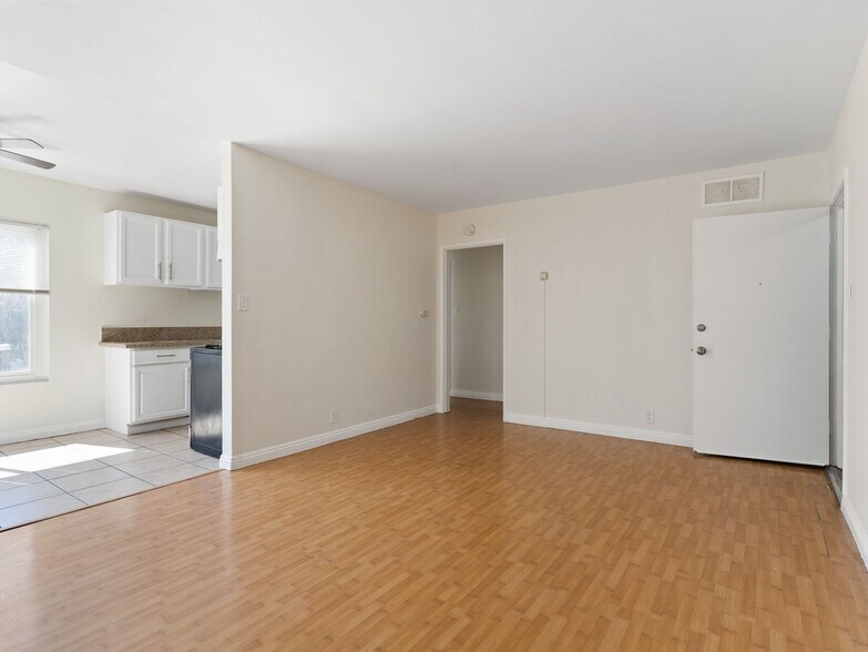Interior Photo - 731-745 Orange Avenue