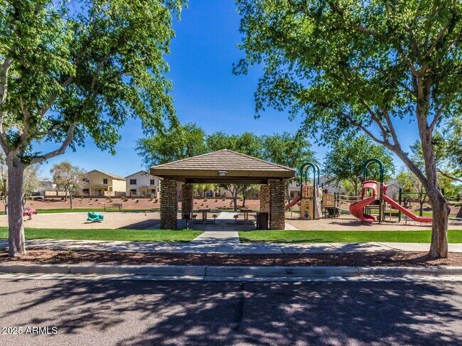 Building Photo - 1210 S 121st Dr