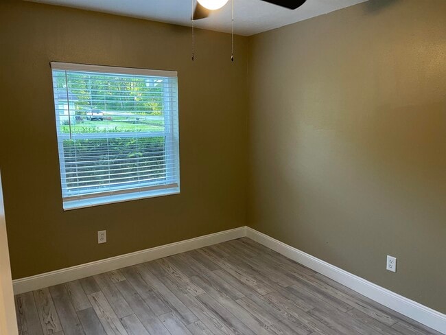 Building Photo - 2601 Rippee Rd