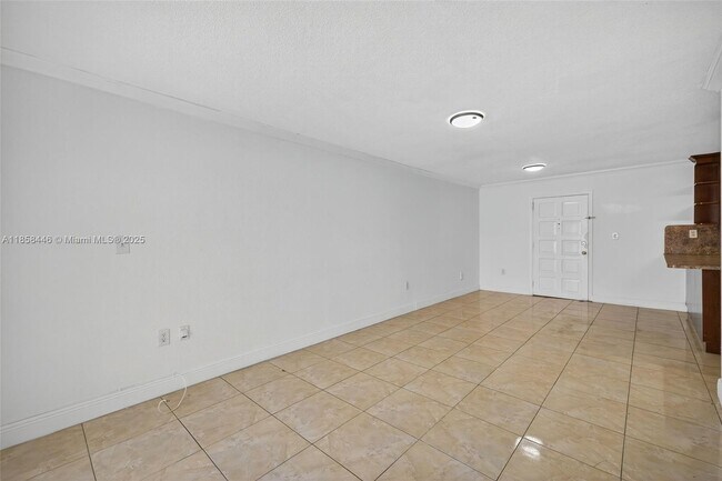Building Photo - 3501 W 11th Ave
