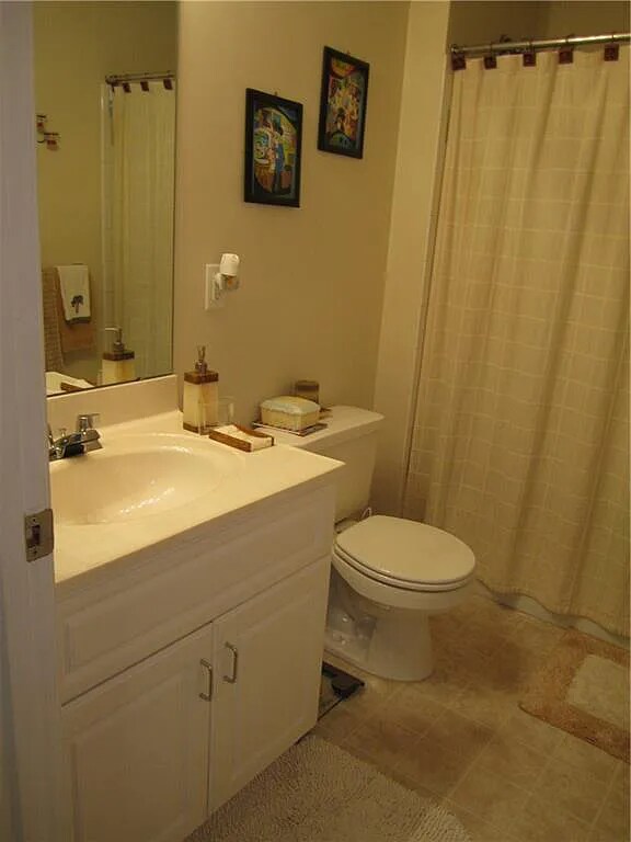 Building Photo - 120 Mill St