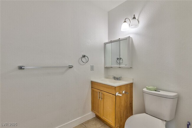 Building Photo - 339 N 10th St