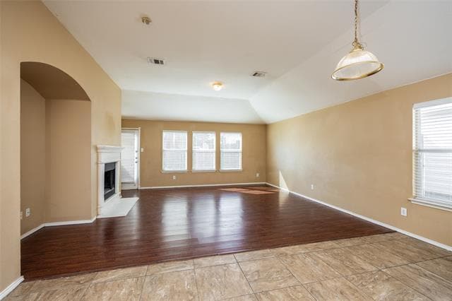 Building Photo - 112 Bushel Ln