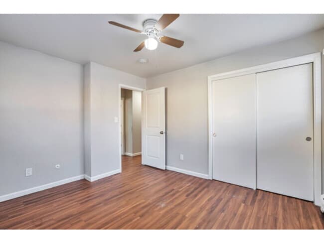 Building Photo - 5339 S Elati St