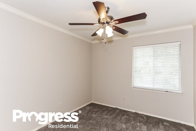 Building Photo - 1108 Cherrytree Dr