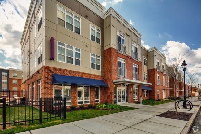 Welcome to Van de Vyver Apartment Homes! - Van de Vyver