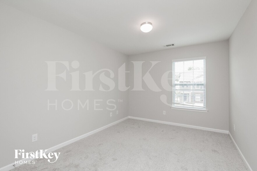 Building Photo - 6806 Broad Valley Ct