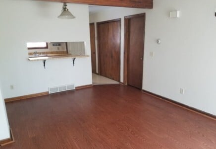 Building Photo - 827 Fisher Dr