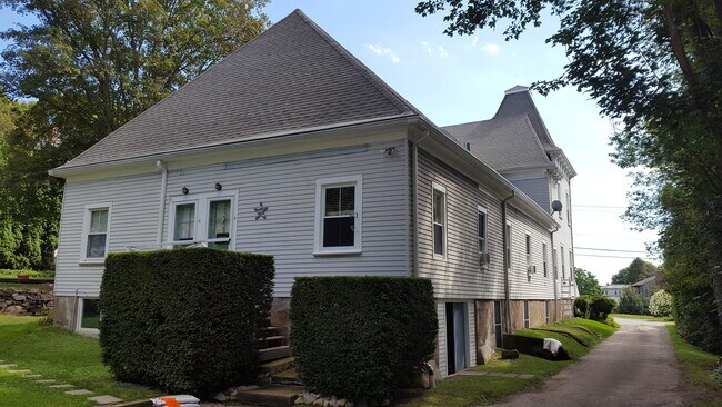 Building Photo - 42 Lawton Ave