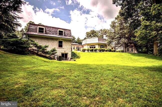 Building Photo - 11501 Skipwith Ln