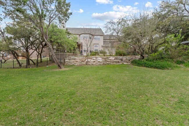 Building Photo - 5305 Cuesta Verde