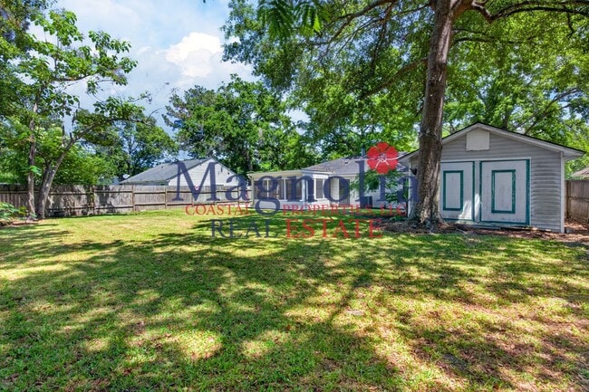 Building Photo - 3 bedroom 2 bathroom home in Richmond Hill GA