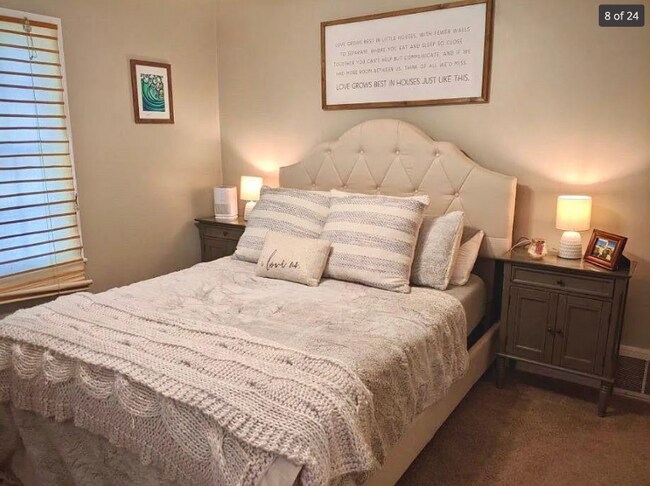 Building Photo - 2585 S Logan St