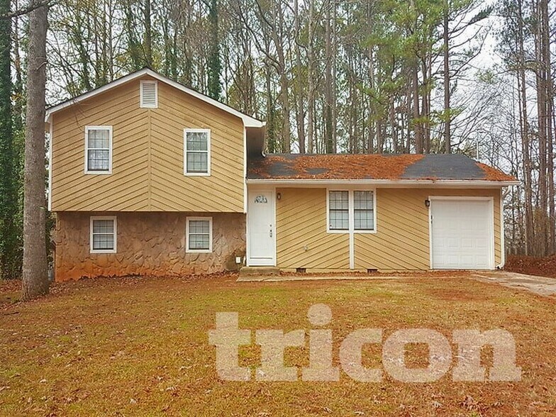 Building Photo - 3060 Orbit Cir