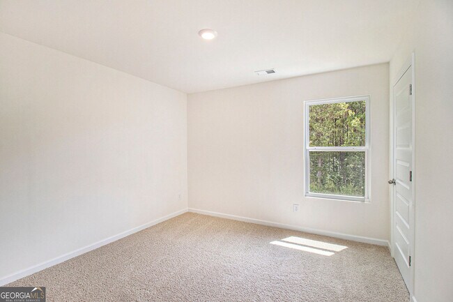 Building Photo - 568 Whitman Ln