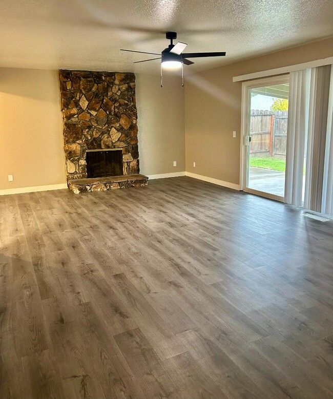 Building Photo - 285 Rutgers Ave