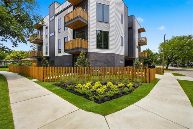 Building Photo - 4605 Belmont Ave
