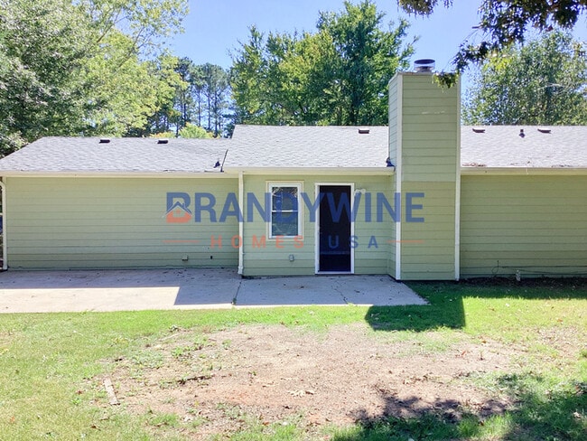 Building Photo - NO APPLICATION FEE....Apply Today!!