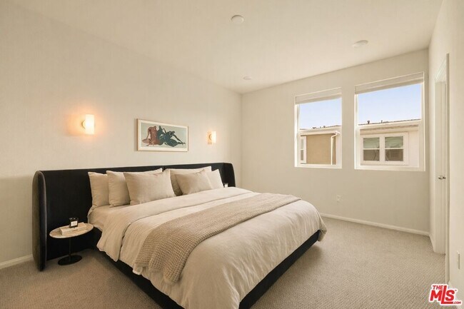 Building Photo - 1716 Cayton Lp