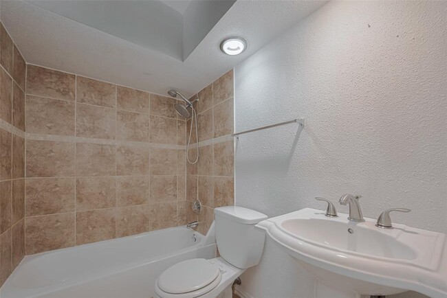 Building Photo - 10306 Jillana Kaye Dr