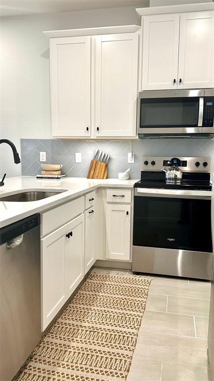 Building Photo - 9686 Peace Dr