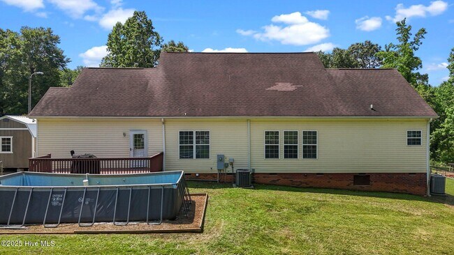 Building Photo - 4085 Alston Bridge Rd