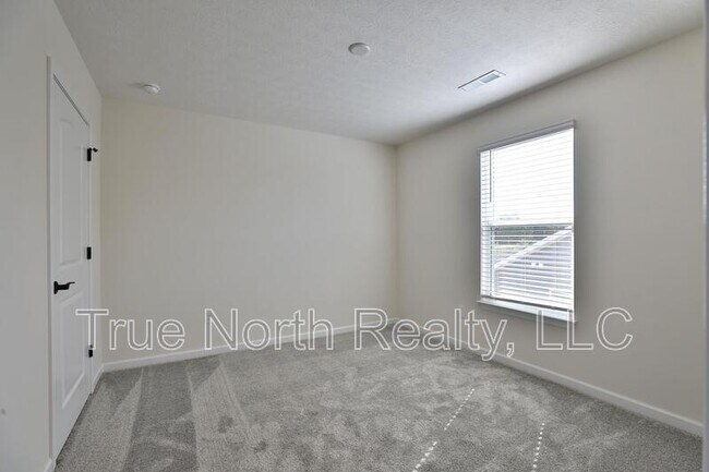 Building Photo - 1693 Zucchina Dr