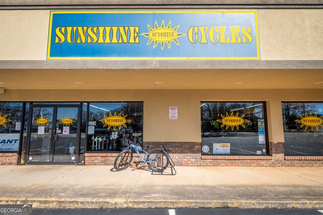 Building Photo - 1190 Mars Hill Rd