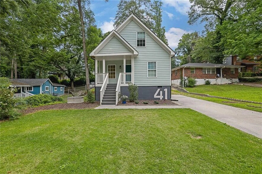 Primary Photo - 41 Spring Ln NW