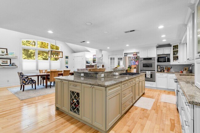 Building Photo - 7093 S Section Line Rd