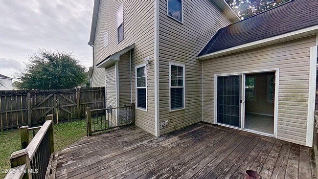 Building Photo - 601 Fosse Way