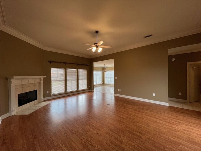 Building Photo - Pelican Crossing