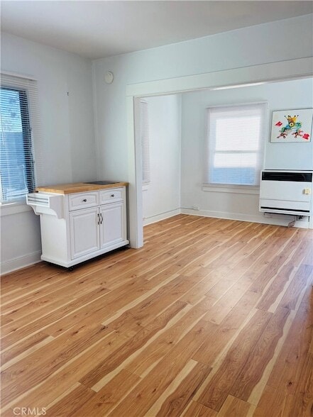 Building Photo - 274 Cliff Dr