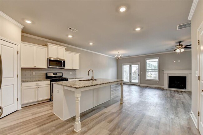Building Photo - 2408 Morgan Creek Rd